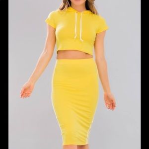 Stretch Crop Top Skirt Set